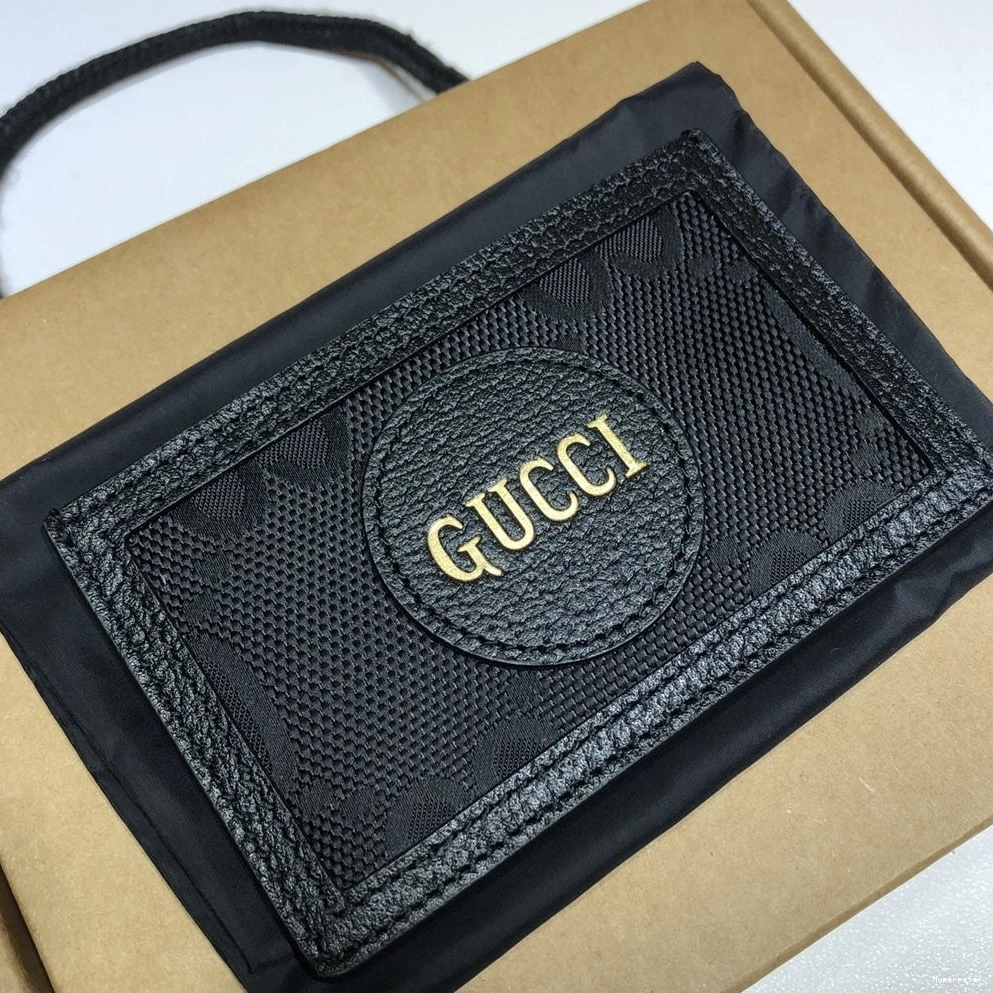 case Off Grid The GUCCI card 0815